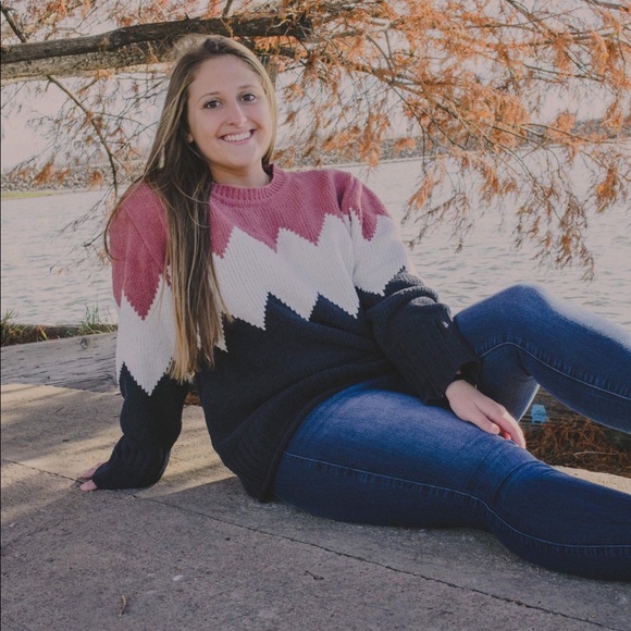 Meet your Posher, Sarah - Picture 1 of 1